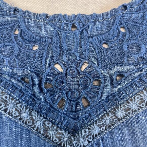 Talbots Blouse Top size Small Denim Chambray Tencel Lace Boho Peasant Modest - Picture 4 of 10